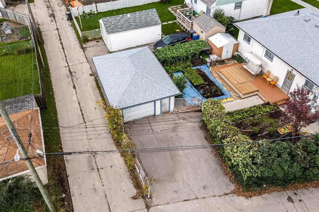 621 Government Avenue