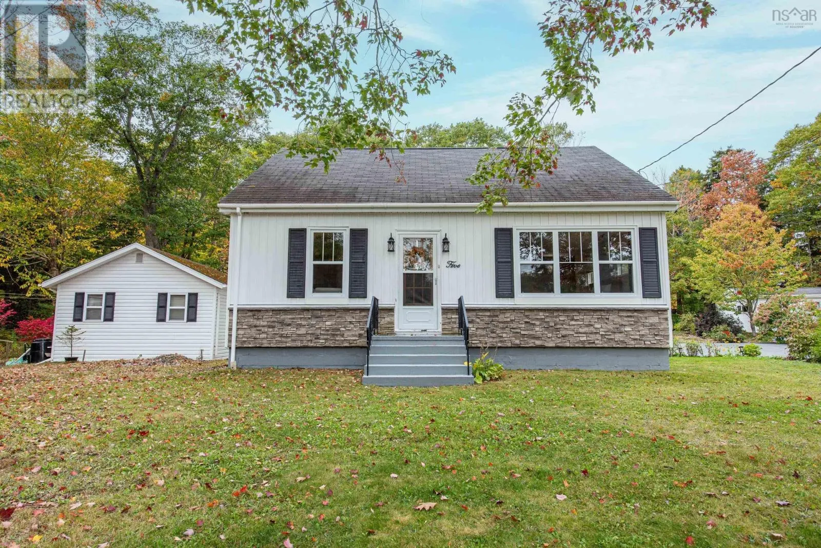 5 Dartmoor Crescent