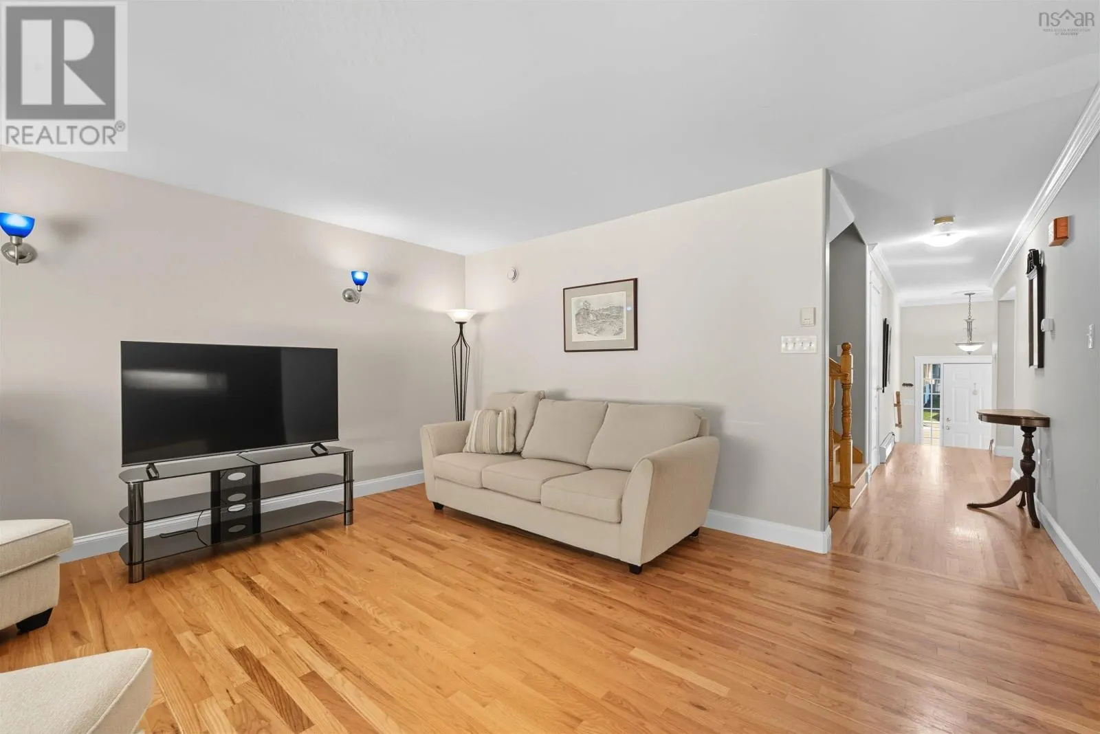 40 GORSEBUD Close