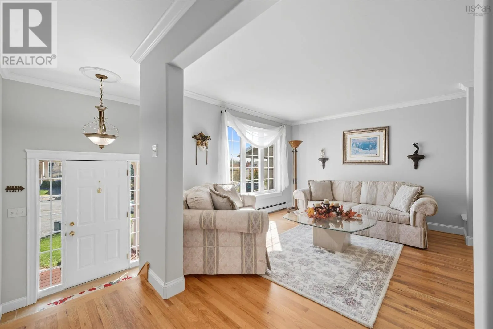 40 GORSEBUD Close