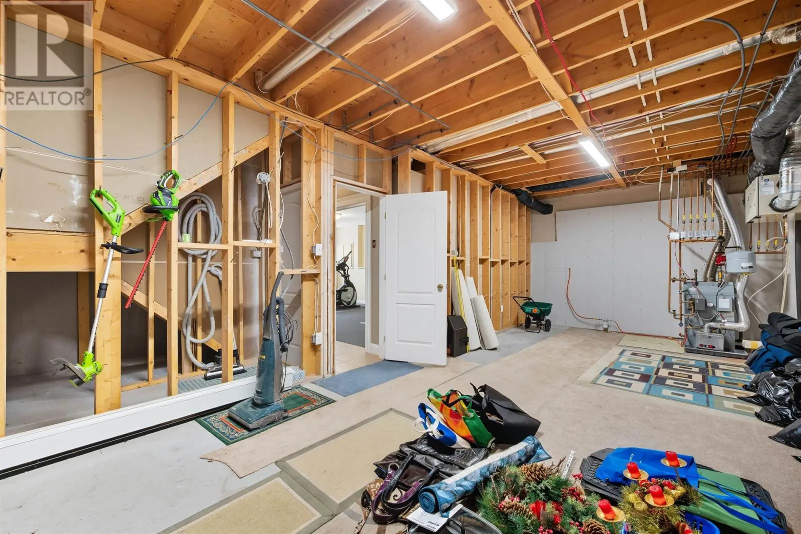 40 GORSEBUD Close