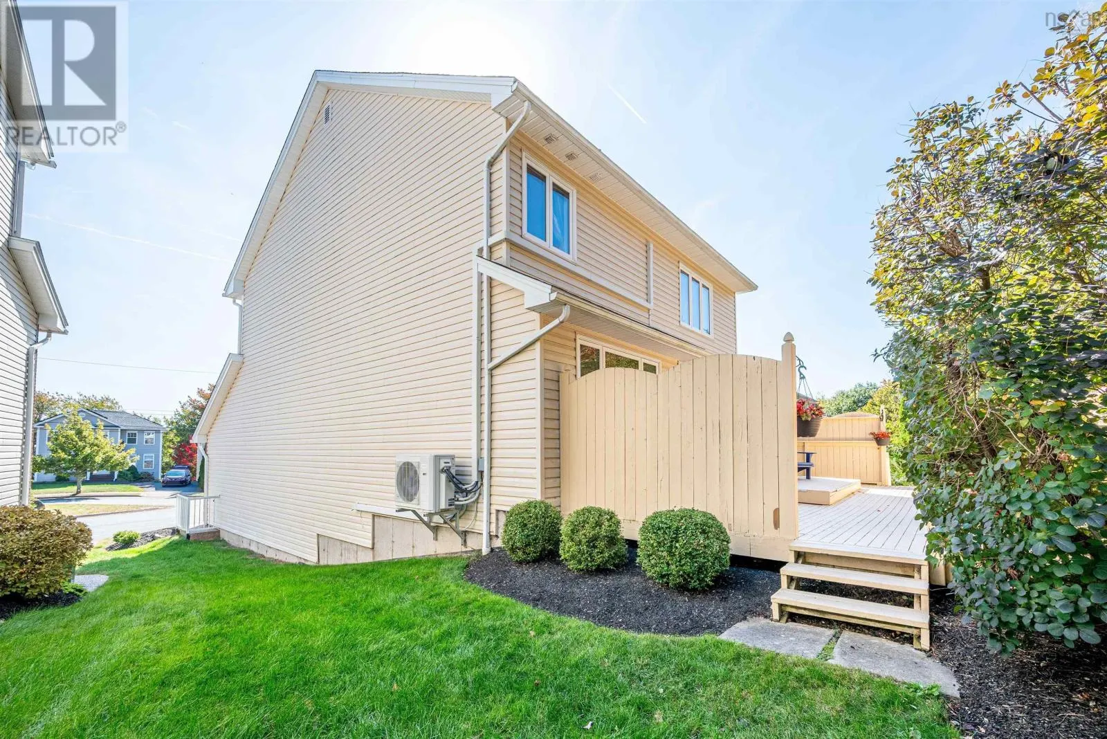 40 GORSEBUD Close