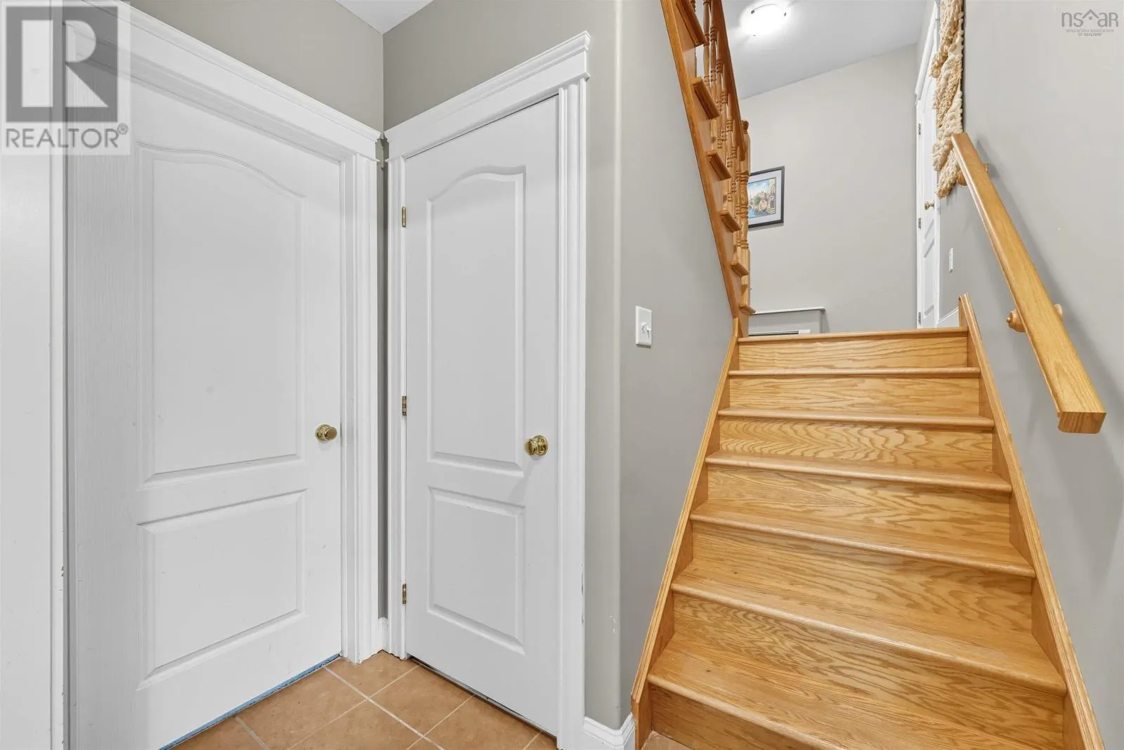 40 GORSEBUD Close