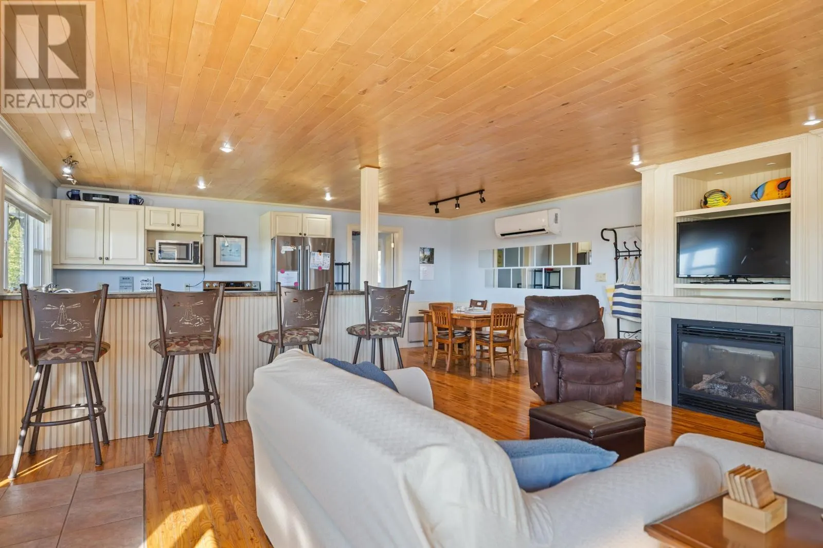 294 Bruce Point Road