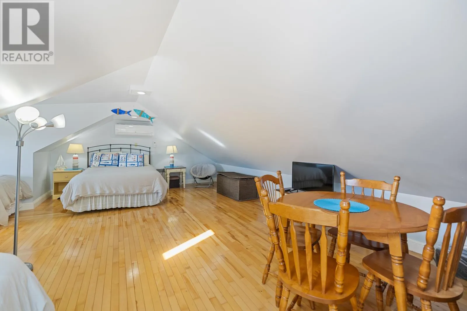 294 Bruce Point Road