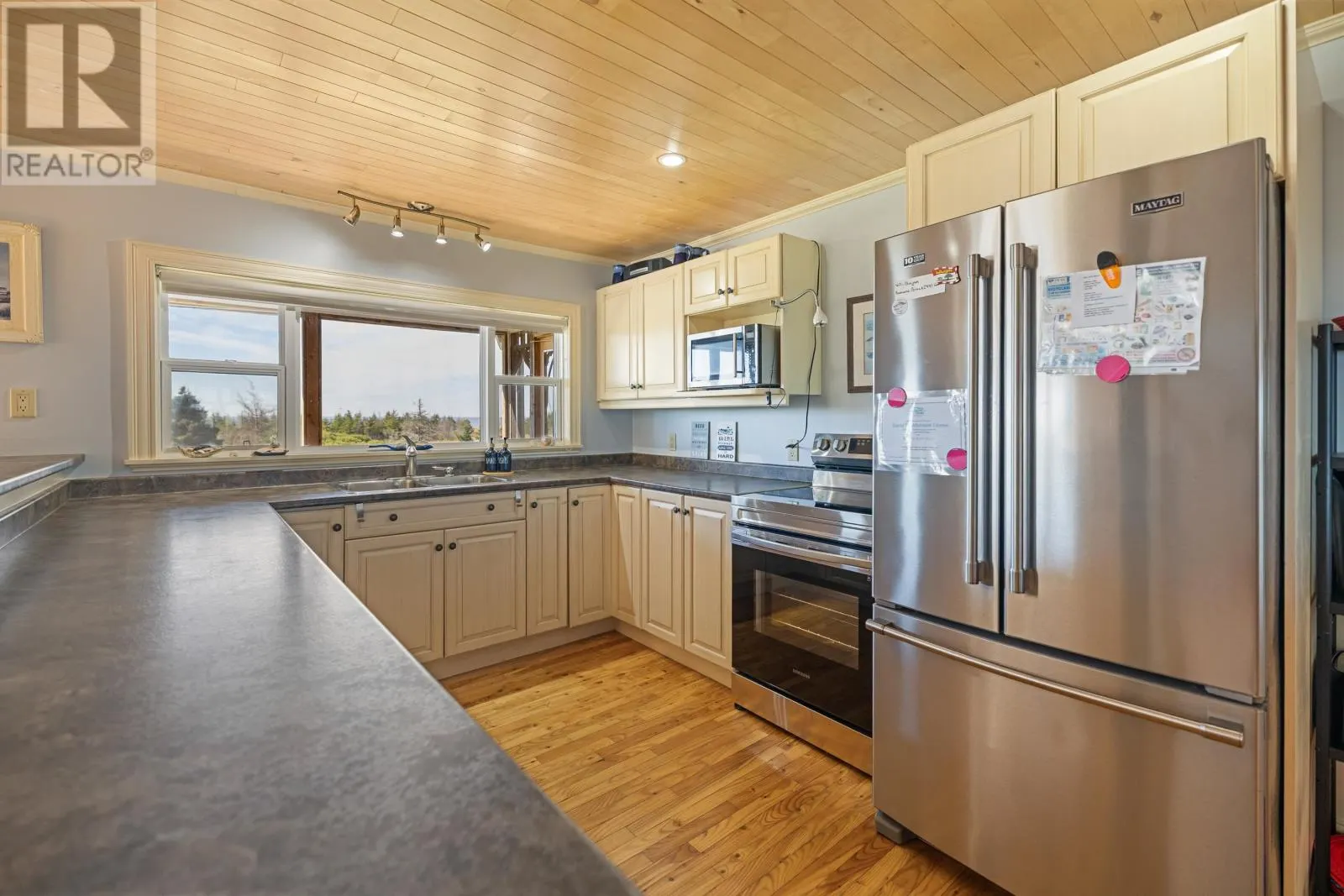 294 Bruce Point Road