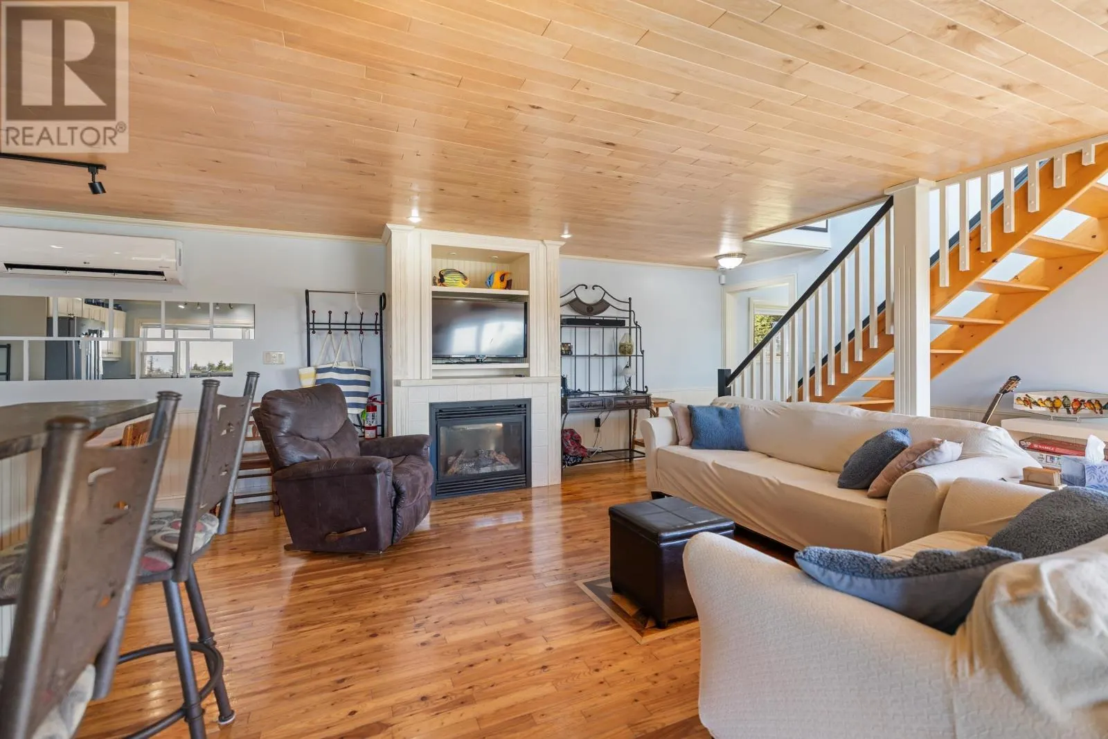 294 Bruce Point Road