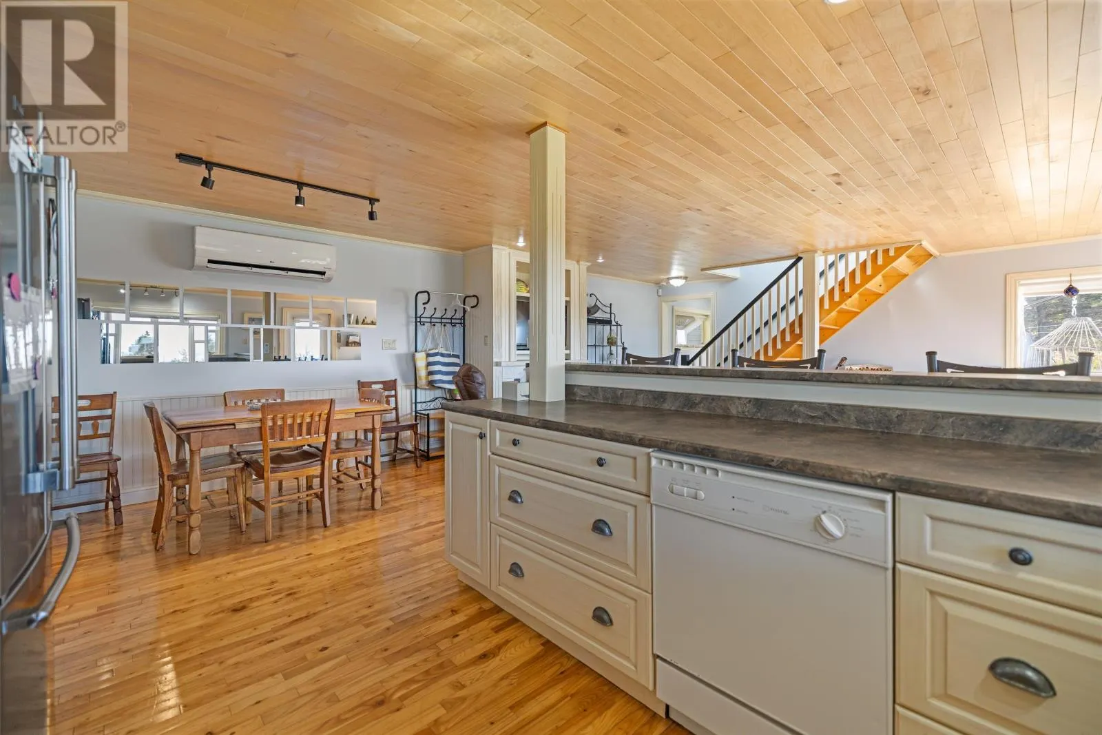 294 Bruce Point Road