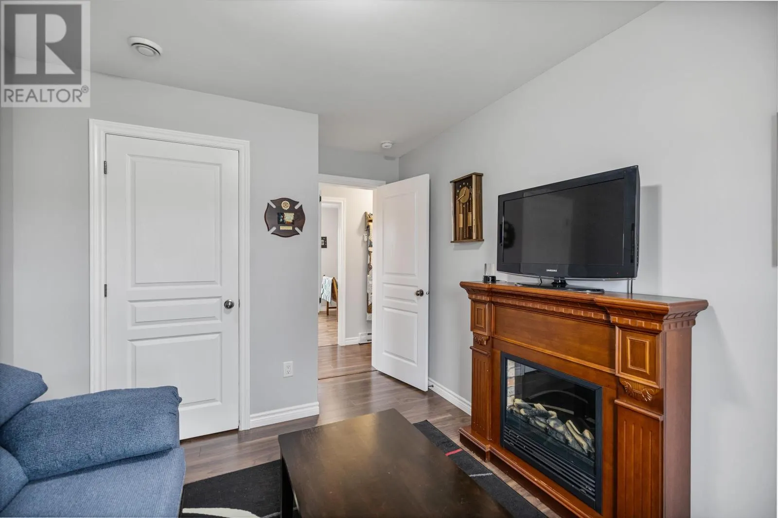 11 Tide View Court