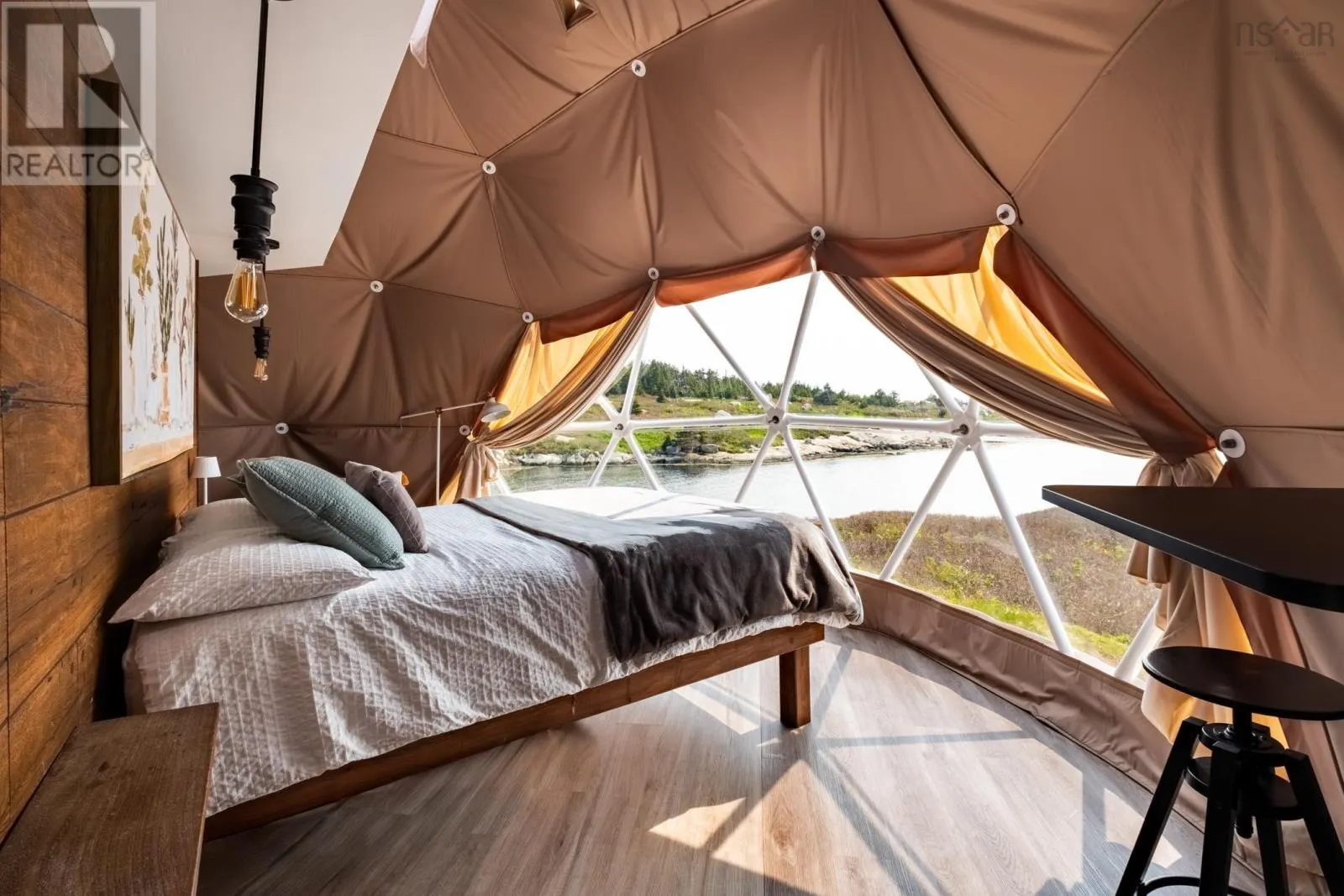 8 Simmons Island|Water Access