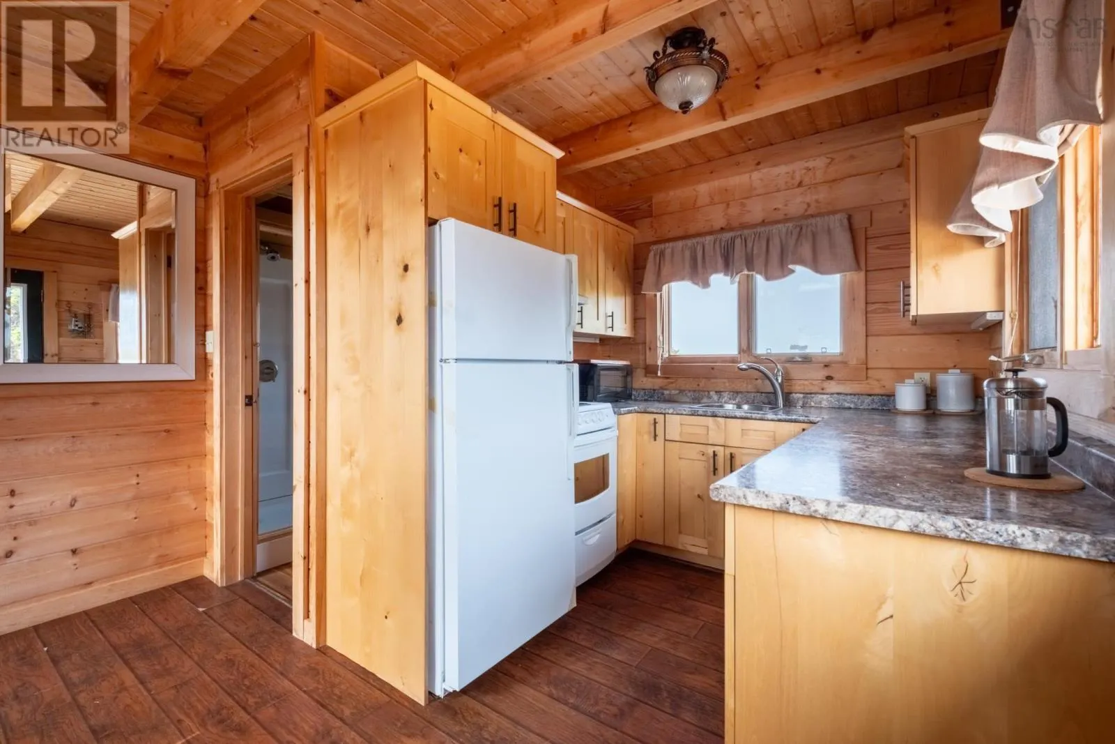 8 Simmons Island|Water Access