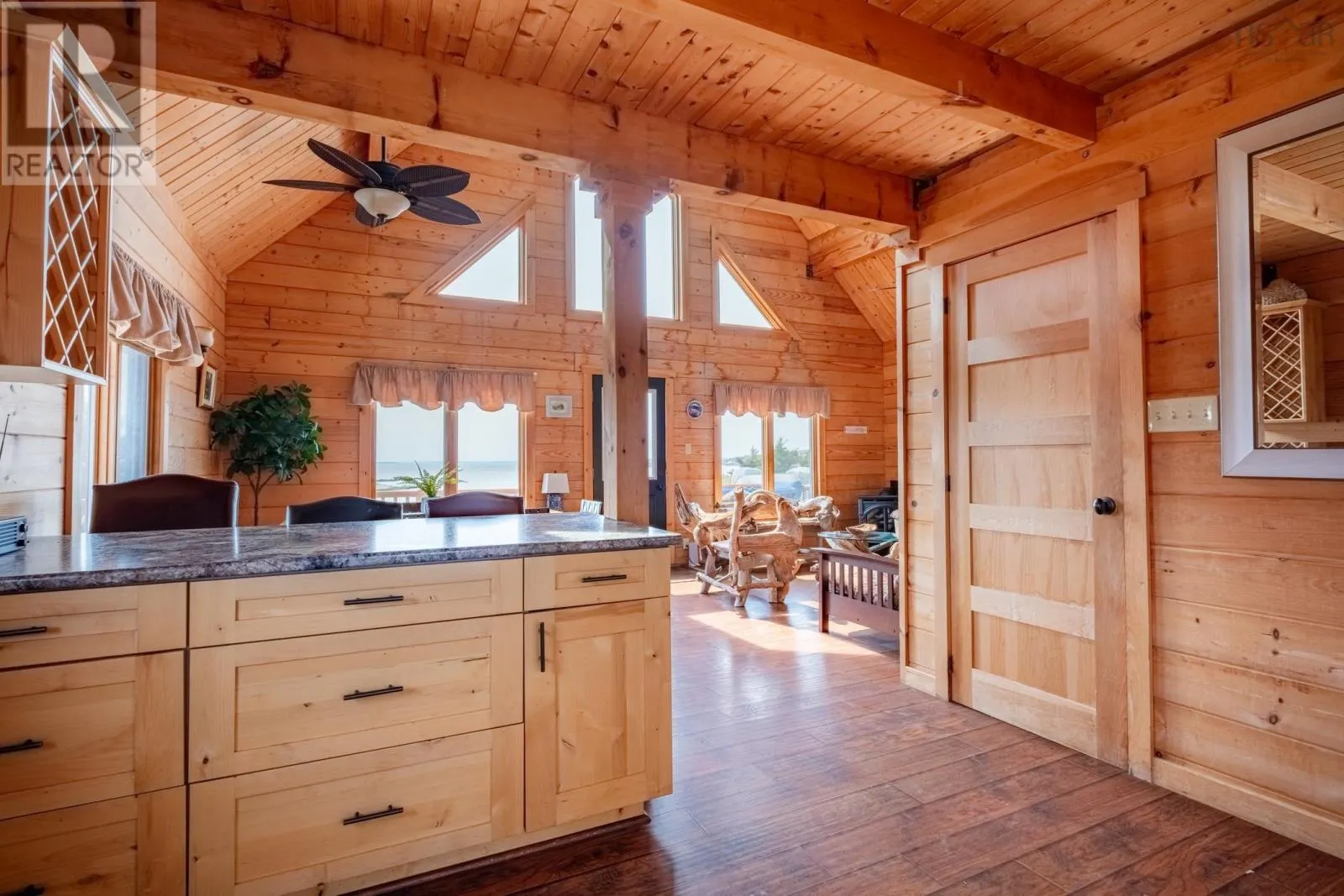 8 Simmons Island|Water Access