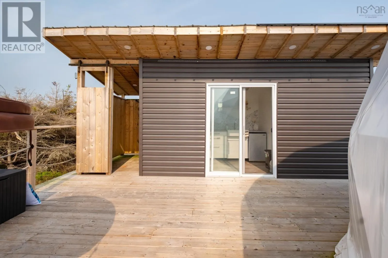 8 Simmons Island|Water Access
