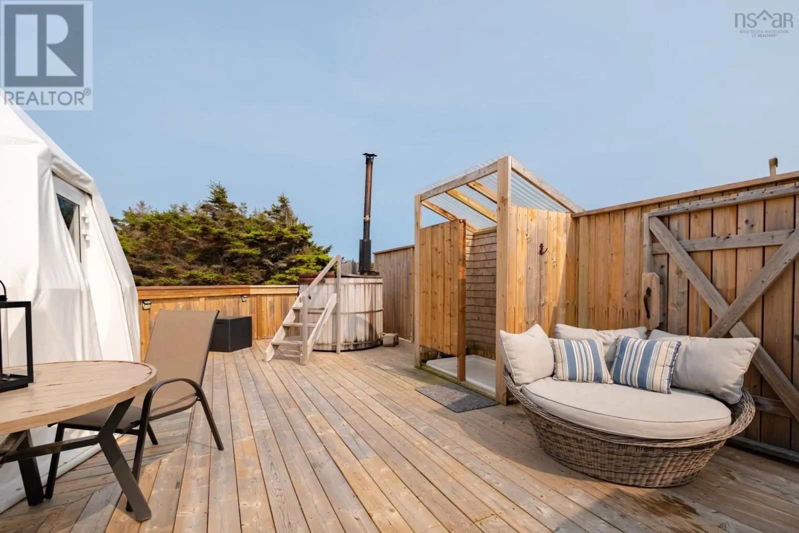 8 Simmons Island|Water Access