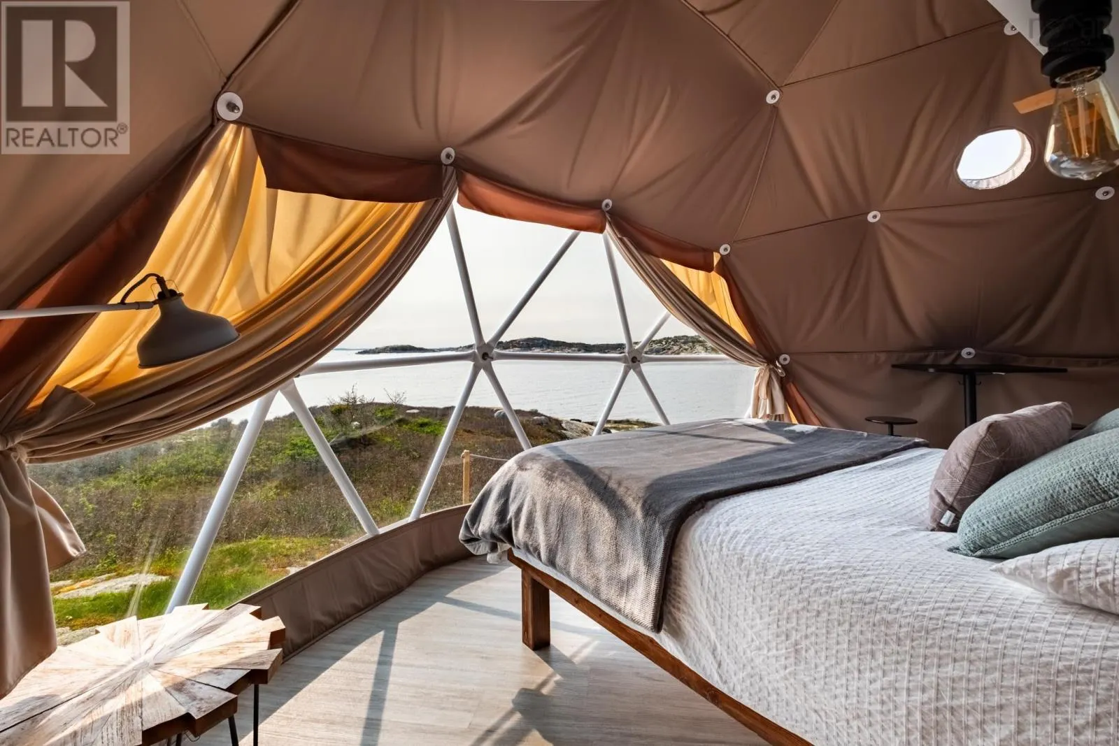 8 Simmons Island|Water Access