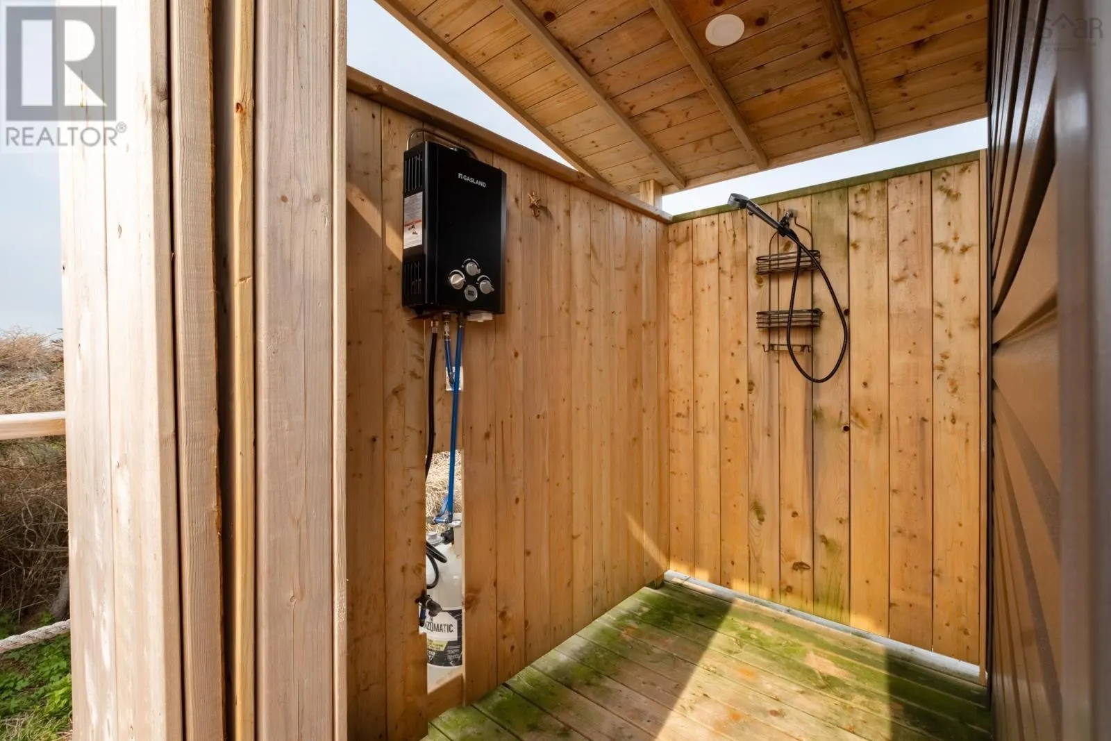 8 Simmons Island|Water Access