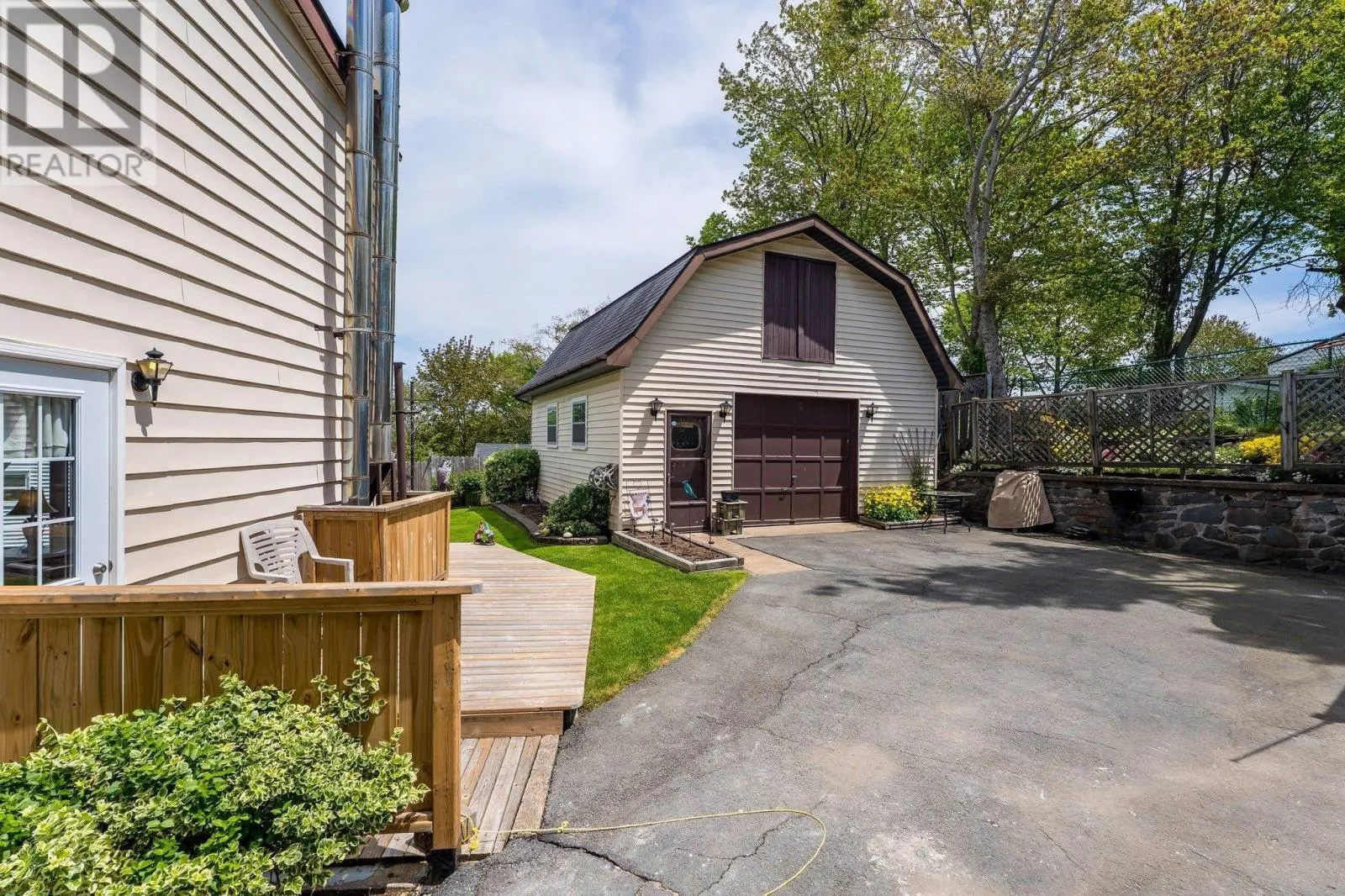 88 Armada Drive