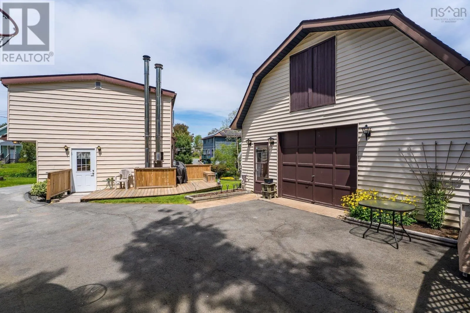 88 Armada Drive