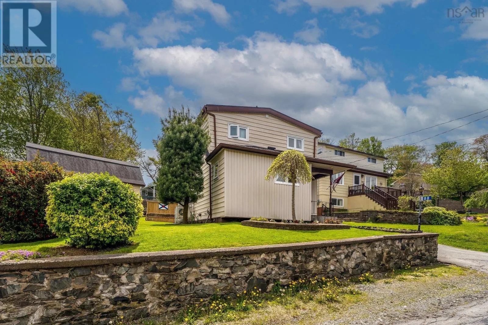 88 Armada Drive