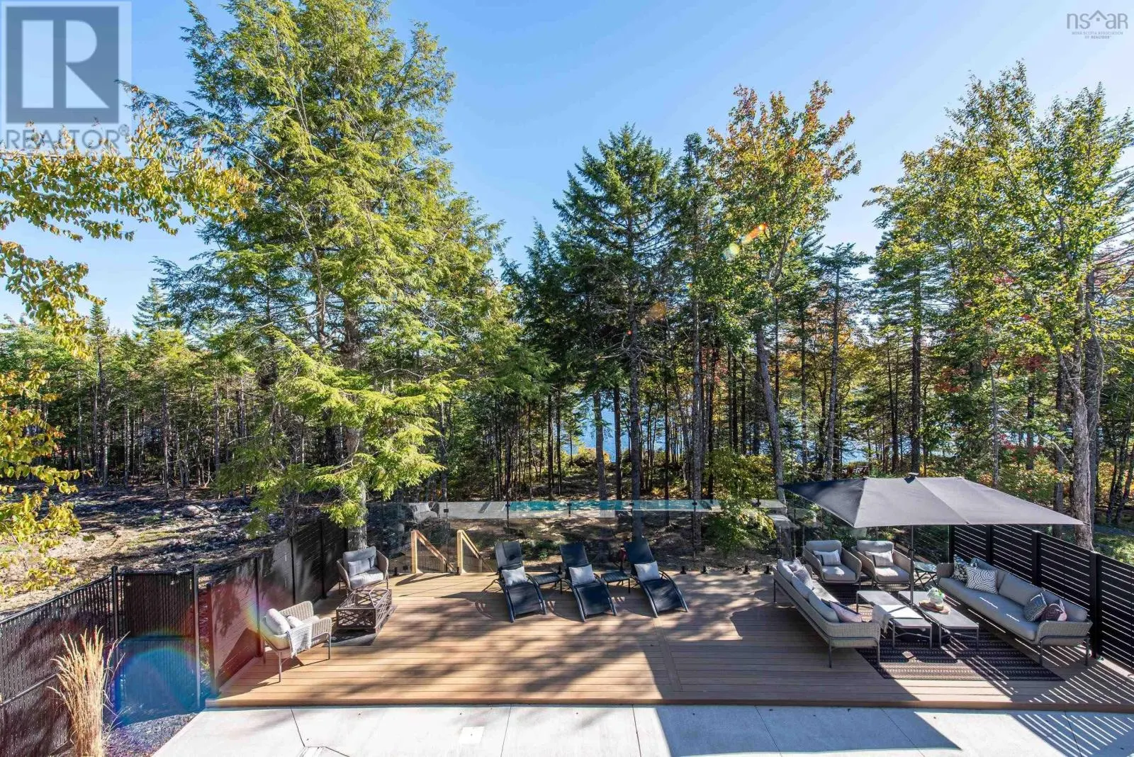212 Voyageur Way