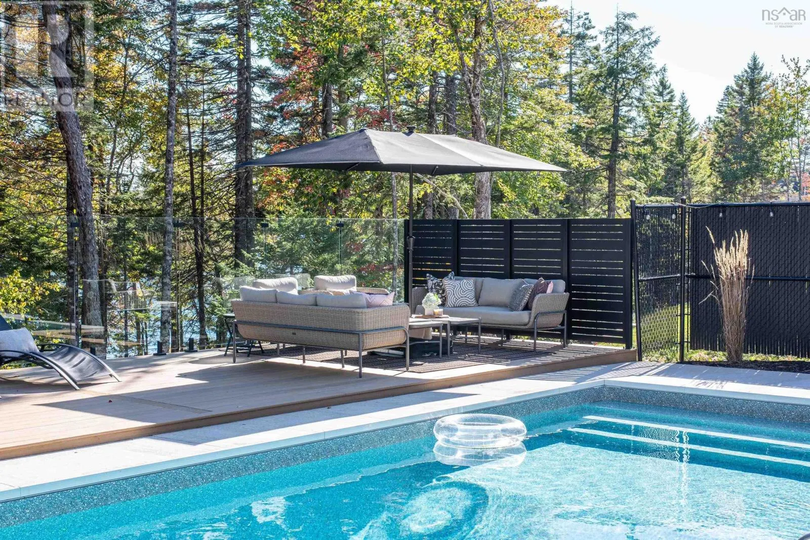 212 Voyageur Way