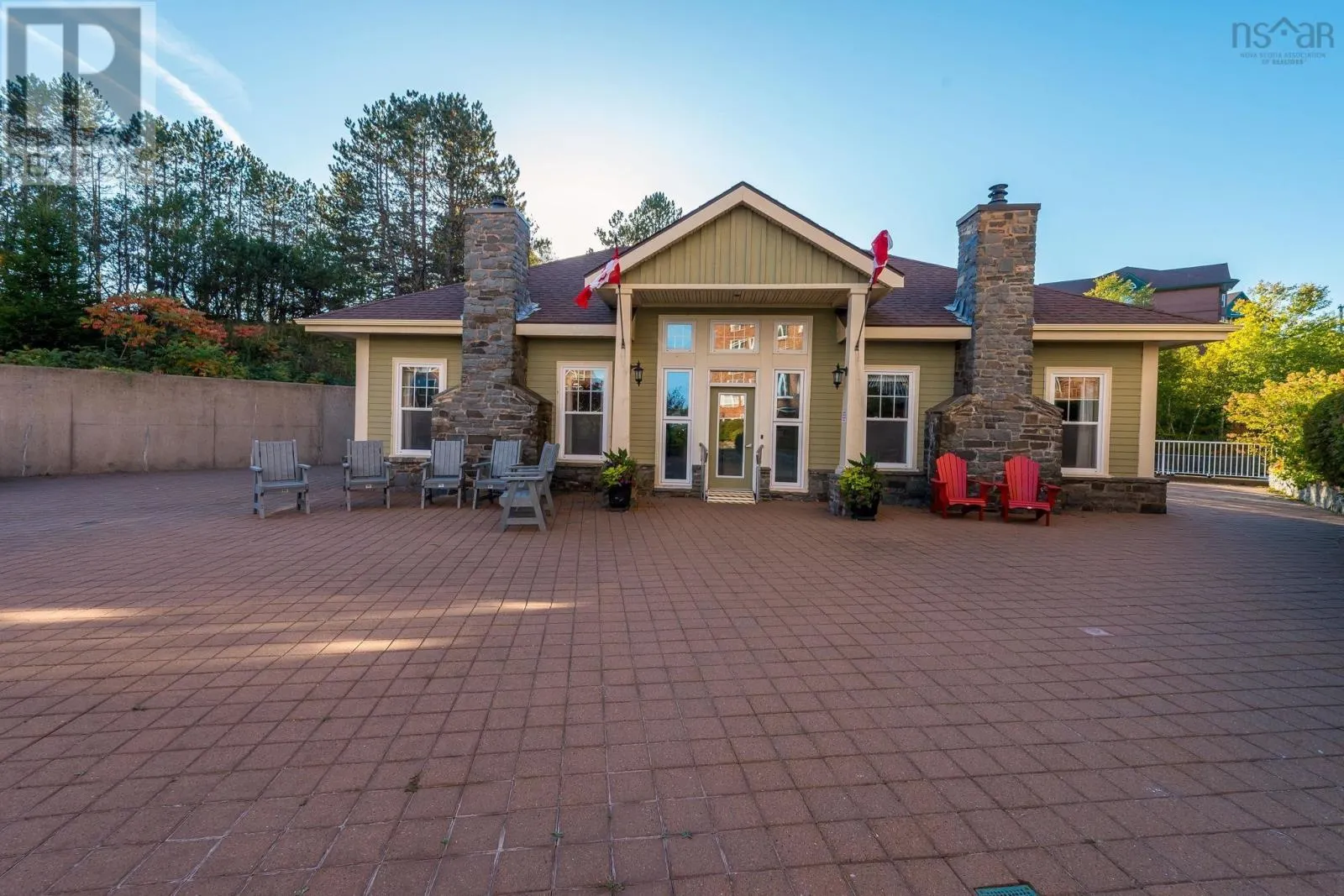 106 99 Waterfront Drive