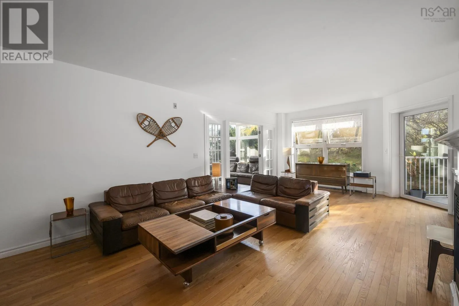 106 99 Waterfront Drive