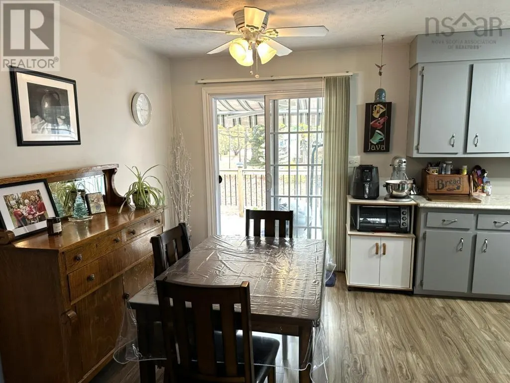 2807 Pinecrest Drive|Hayes Subdivision