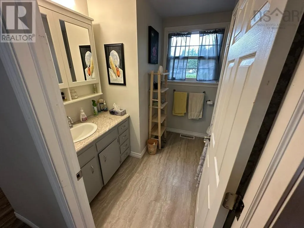 2807 Pinecrest Drive|Hayes Subdivision