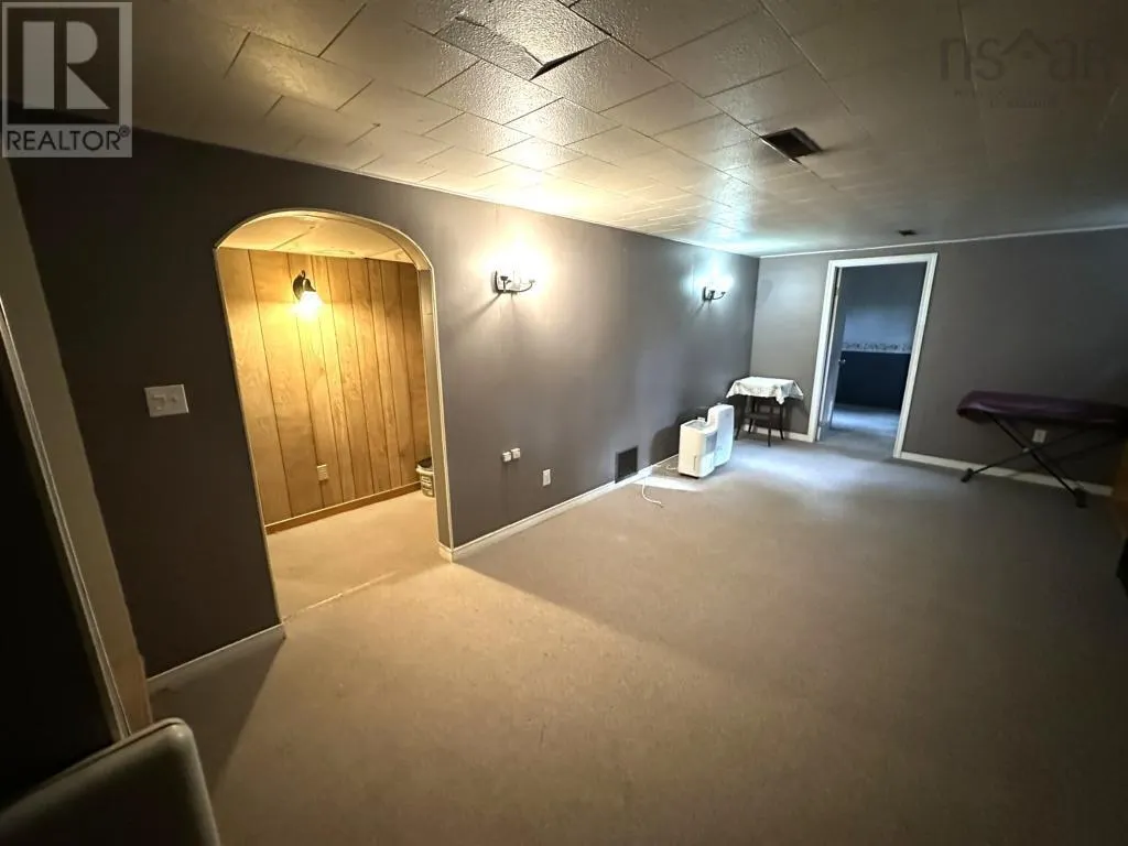 2807 Pinecrest Drive|Hayes Subdivision