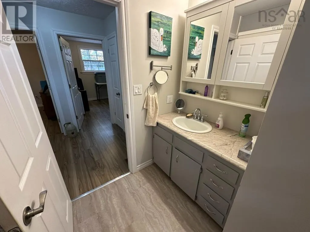 2807 Pinecrest Drive|Hayes Subdivision