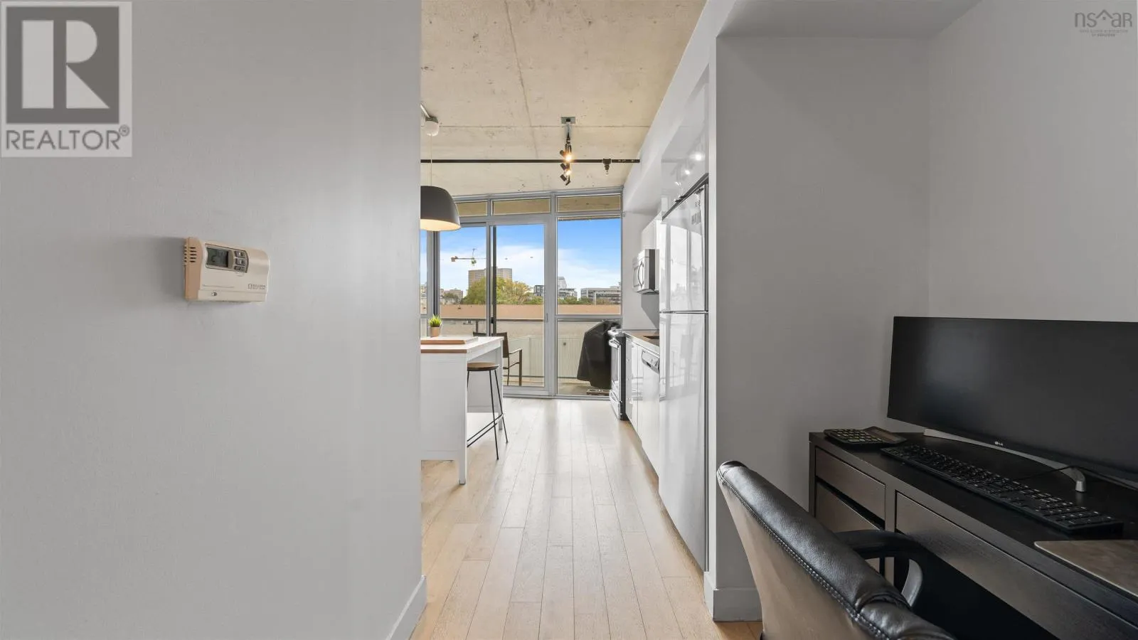 406 1065 Barrington Street