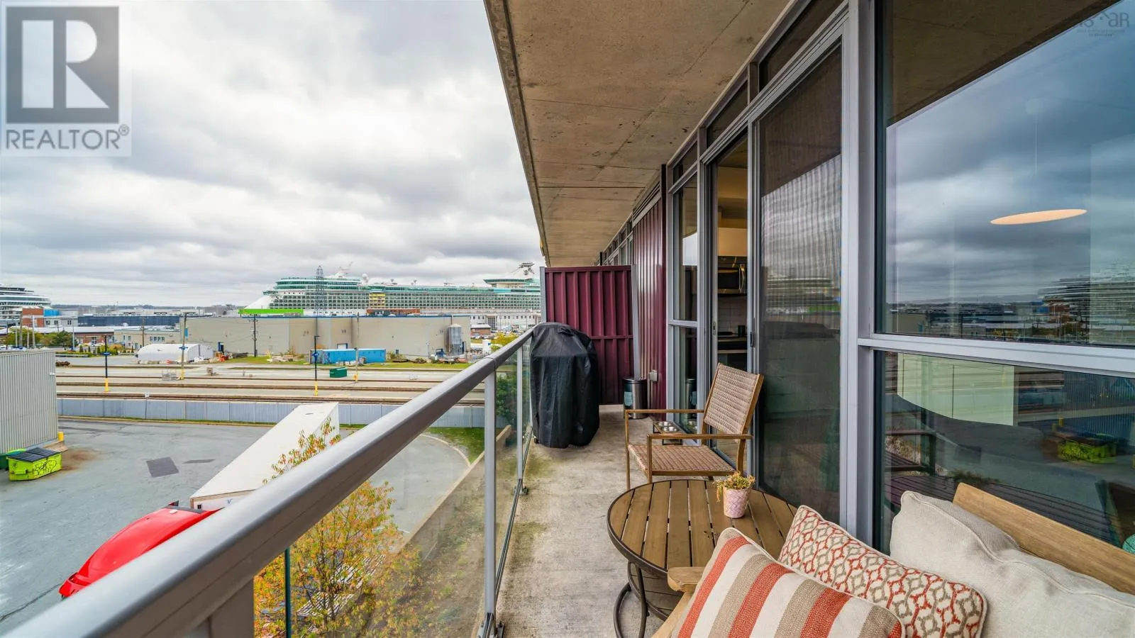 406 1065 Barrington Street