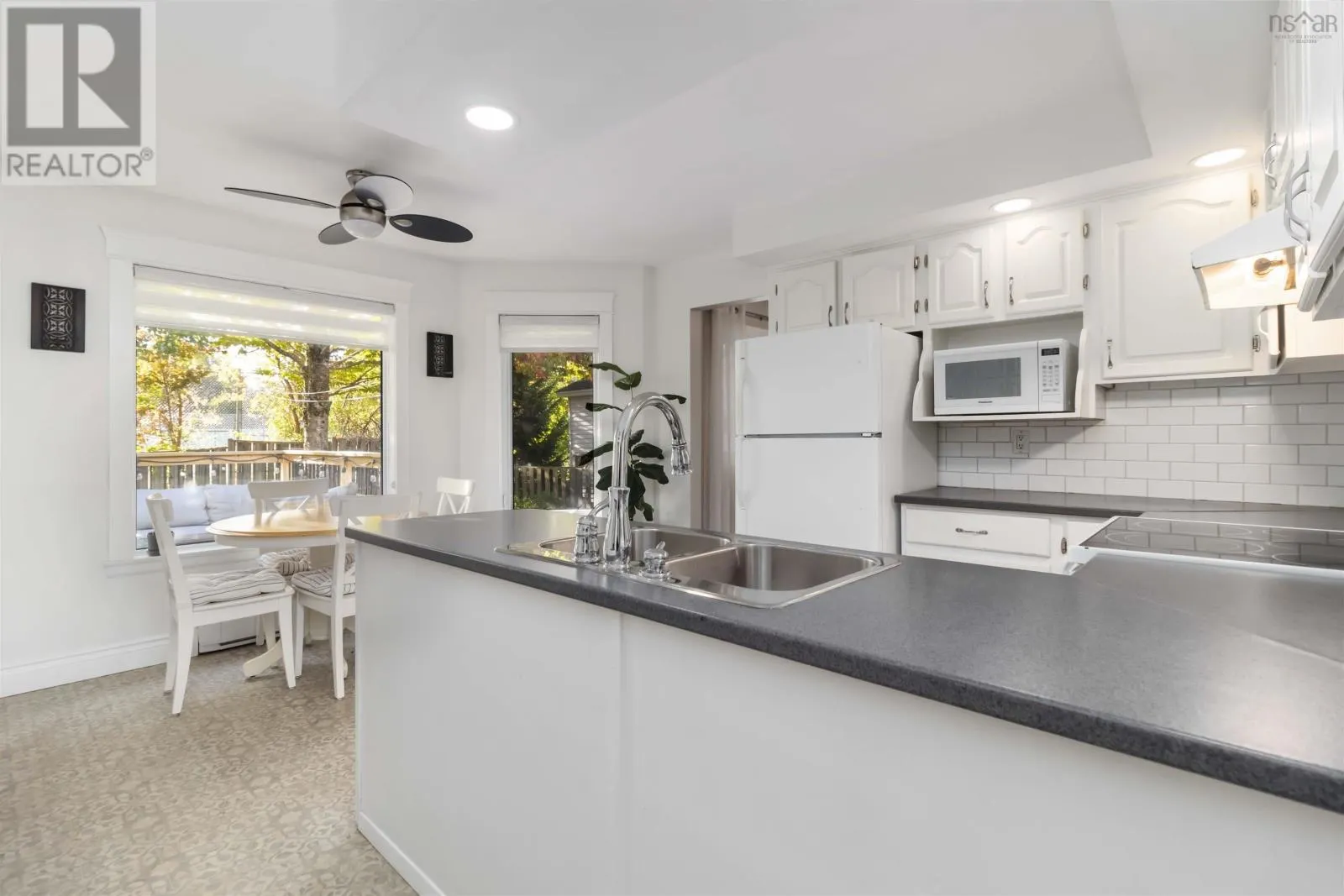 7 Capistrano Drive