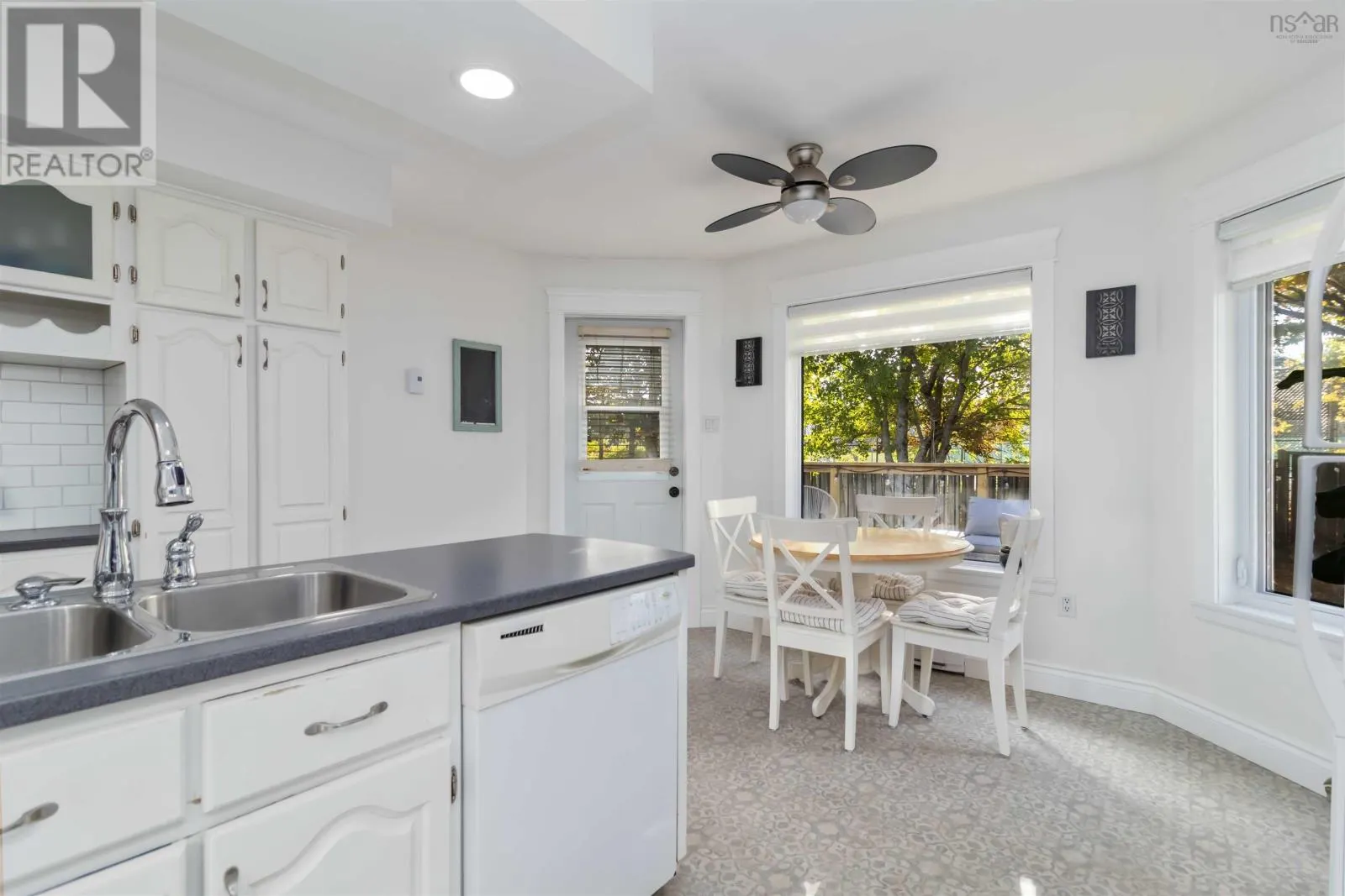 7 Capistrano Drive
