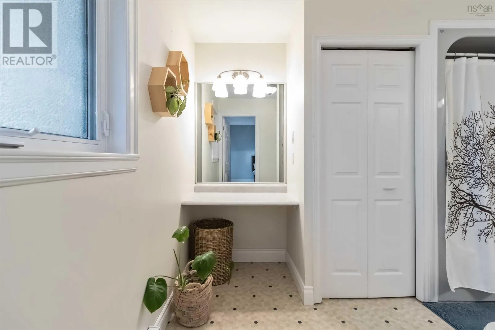 7 Capistrano Drive