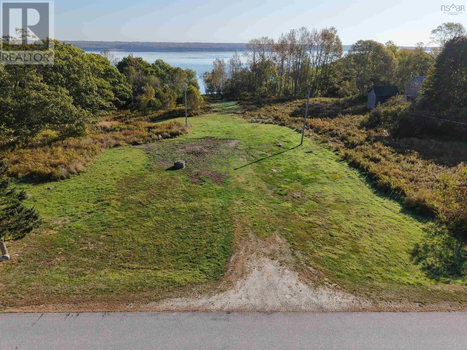 4864 Sandy Point Road