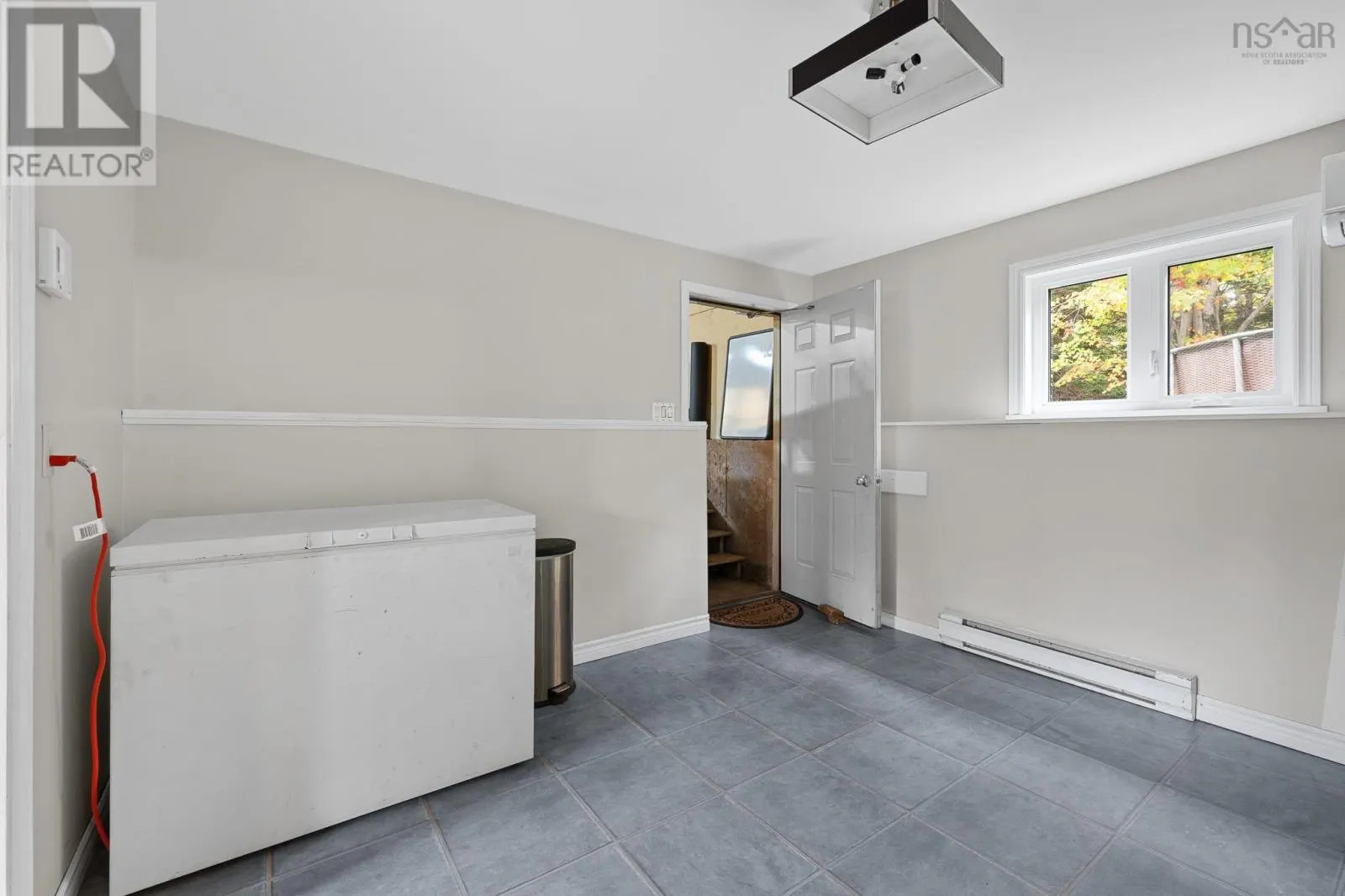 8 Arthur Joseph Drive