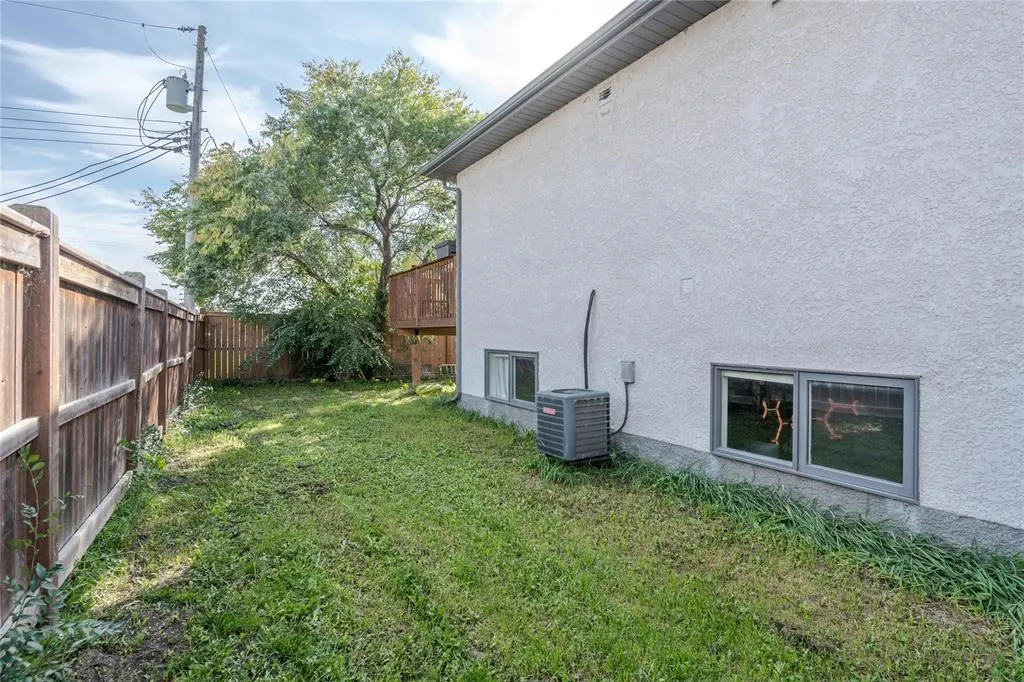 126 30 Peters Lane