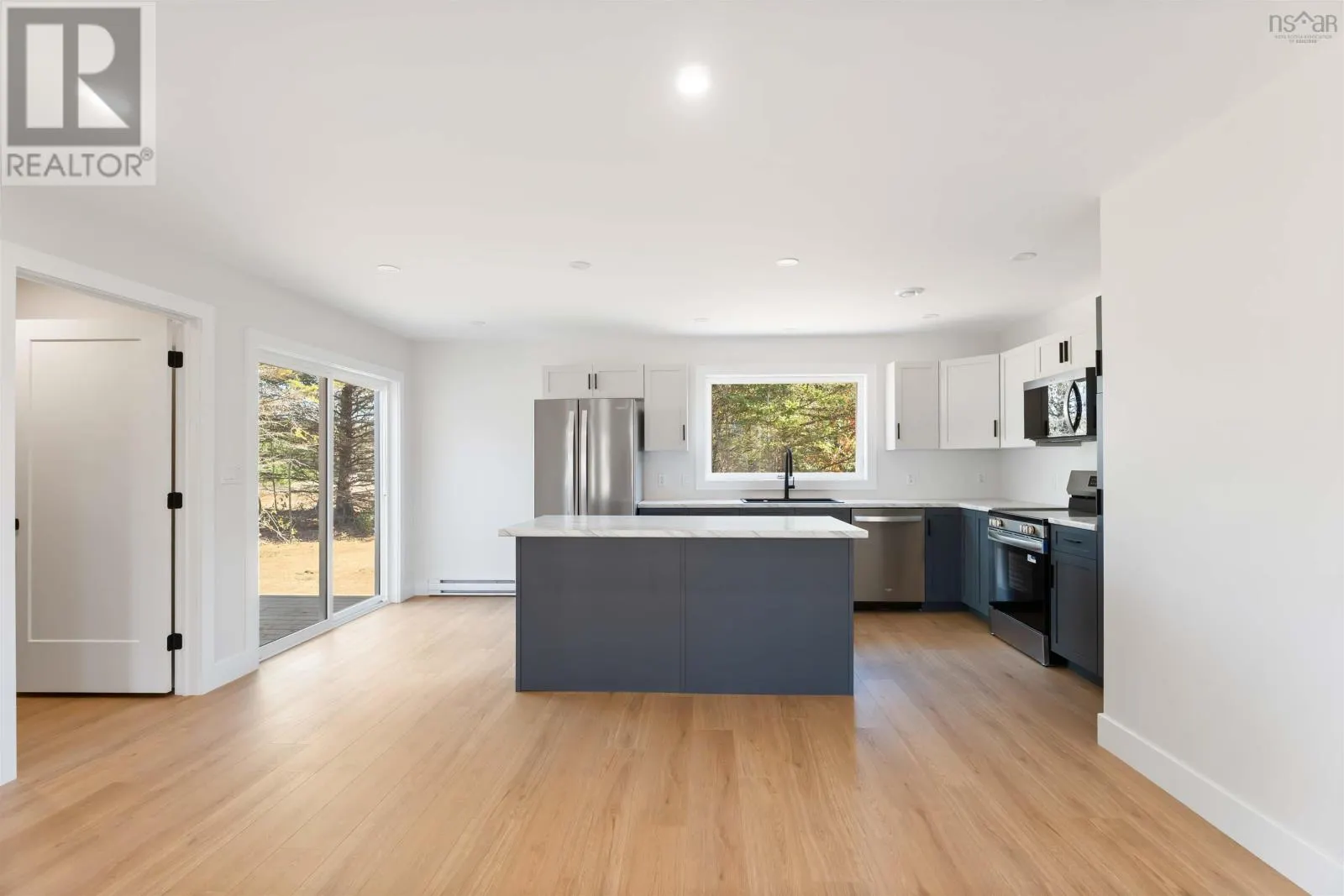 282 Lighthouse Road