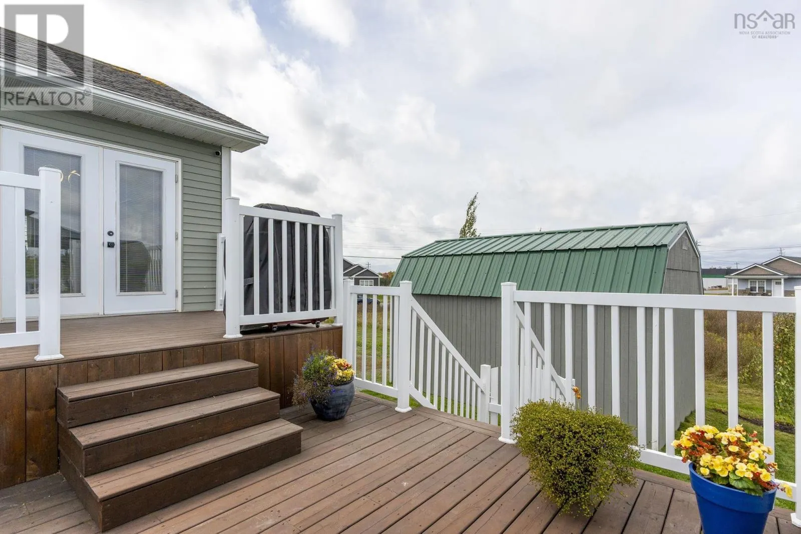 39 Ridge Avenue