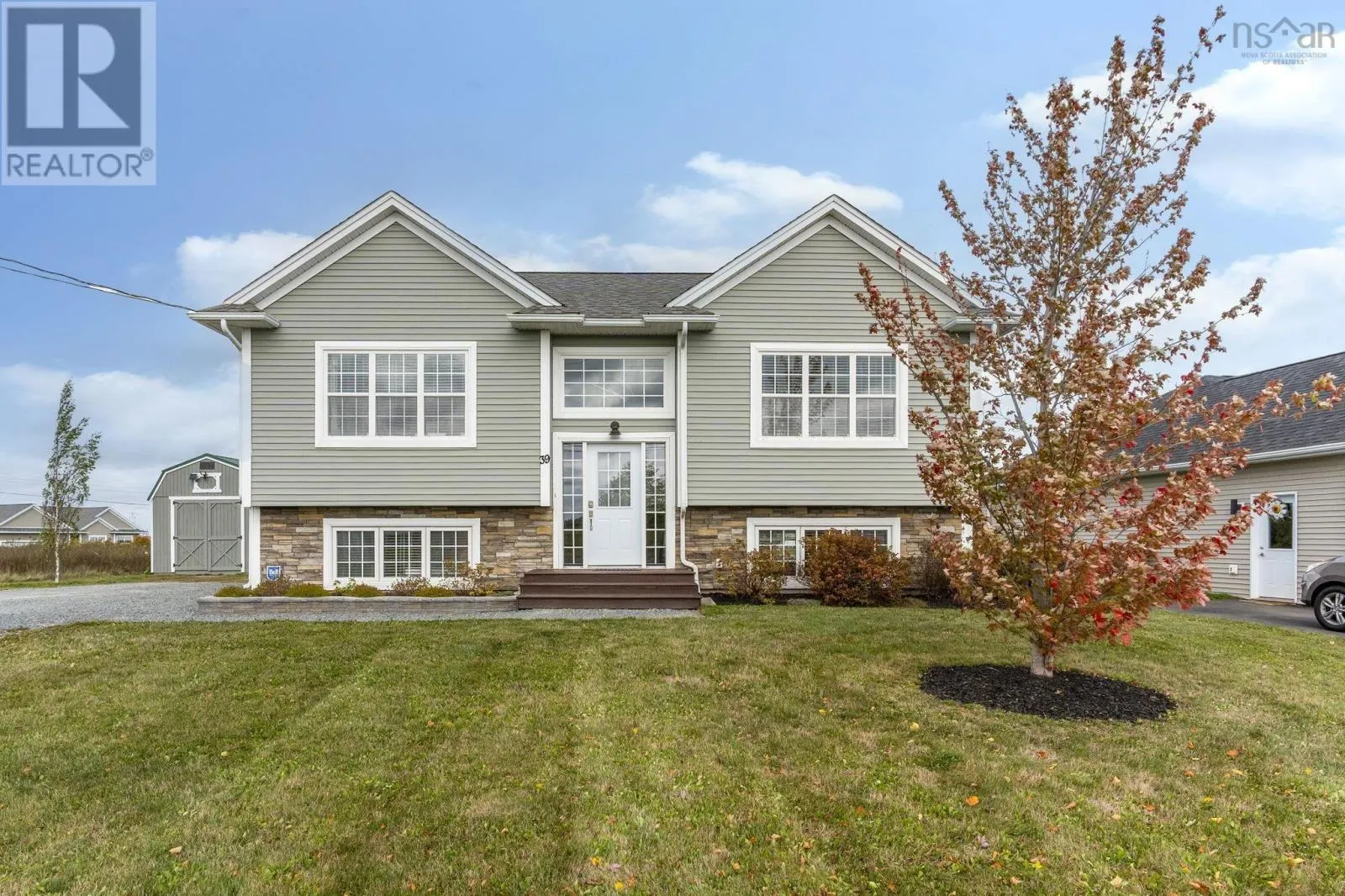39 Ridge Avenue