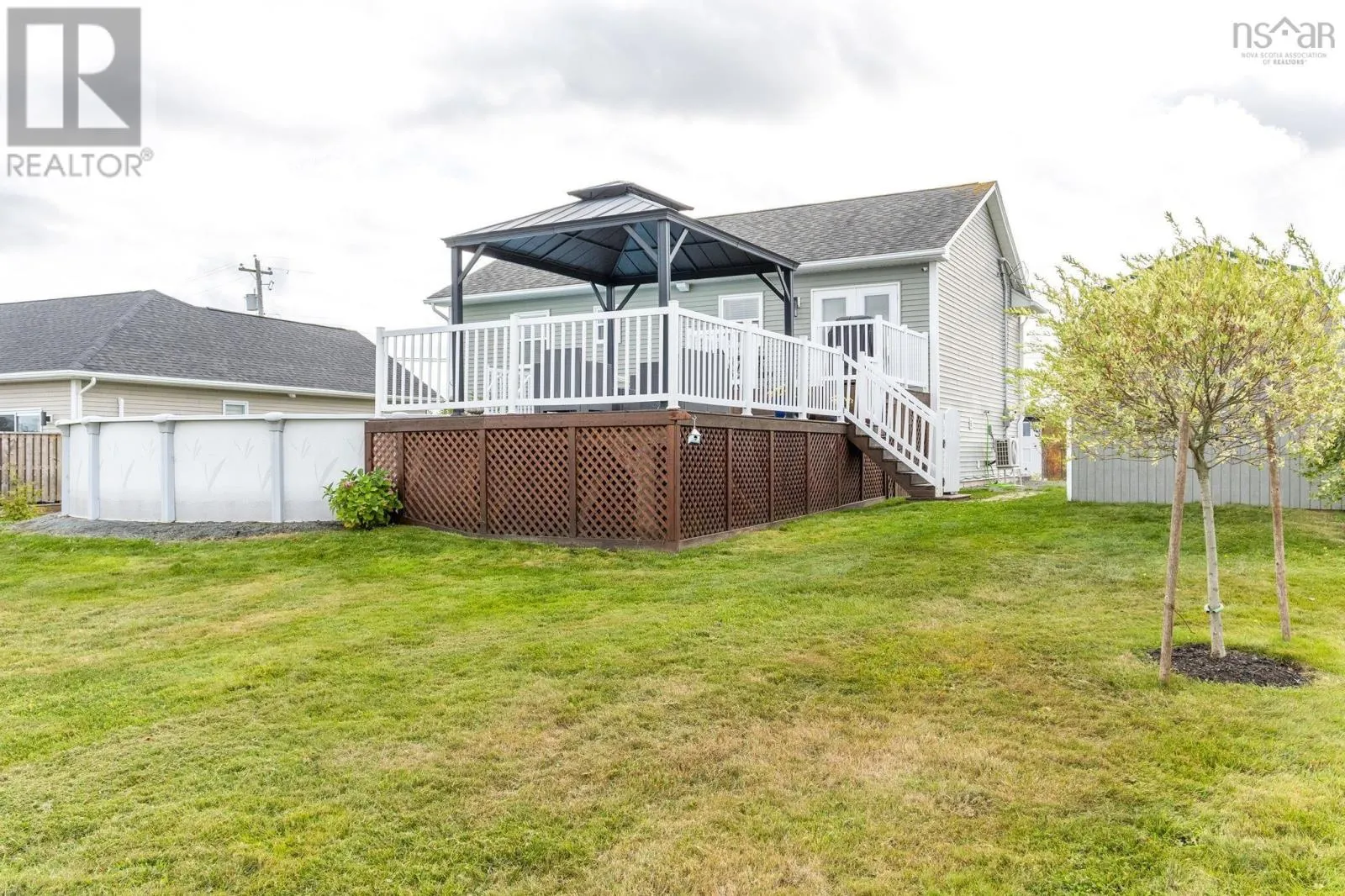 39 Ridge Avenue
