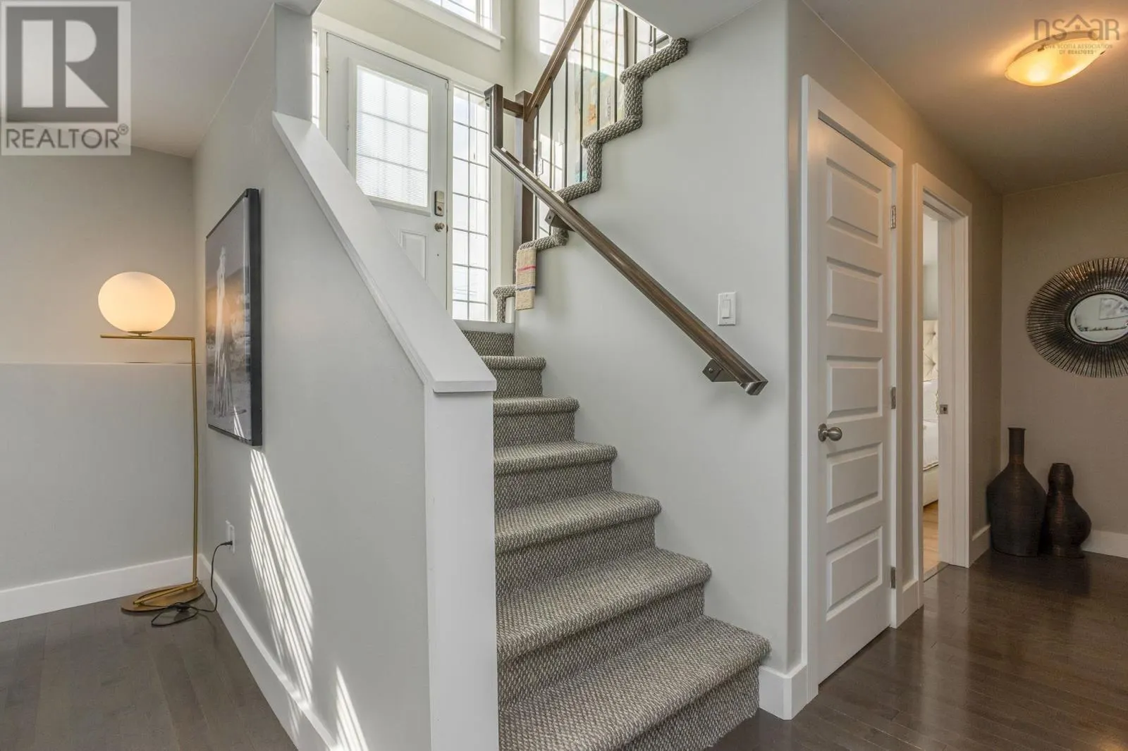 39 Ridge Avenue
