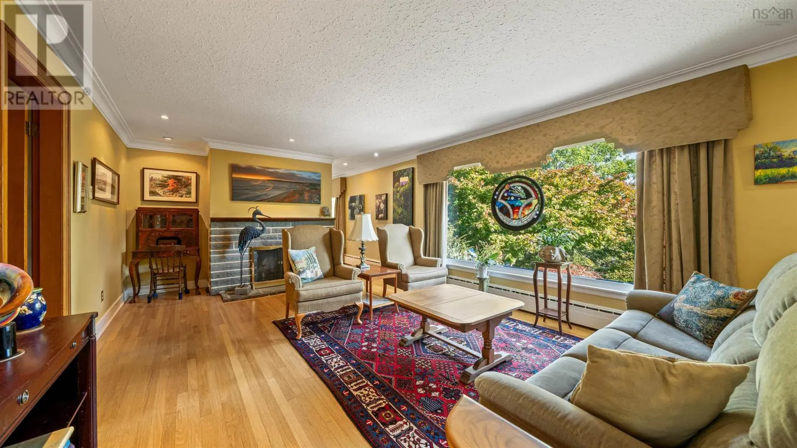 15 Lakeview Avenue