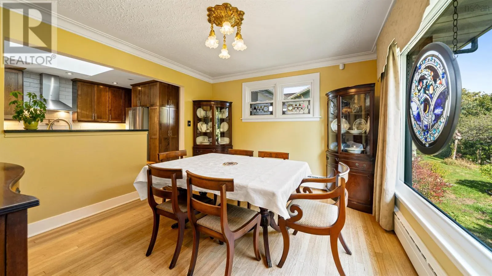 15 Lakeview Avenue