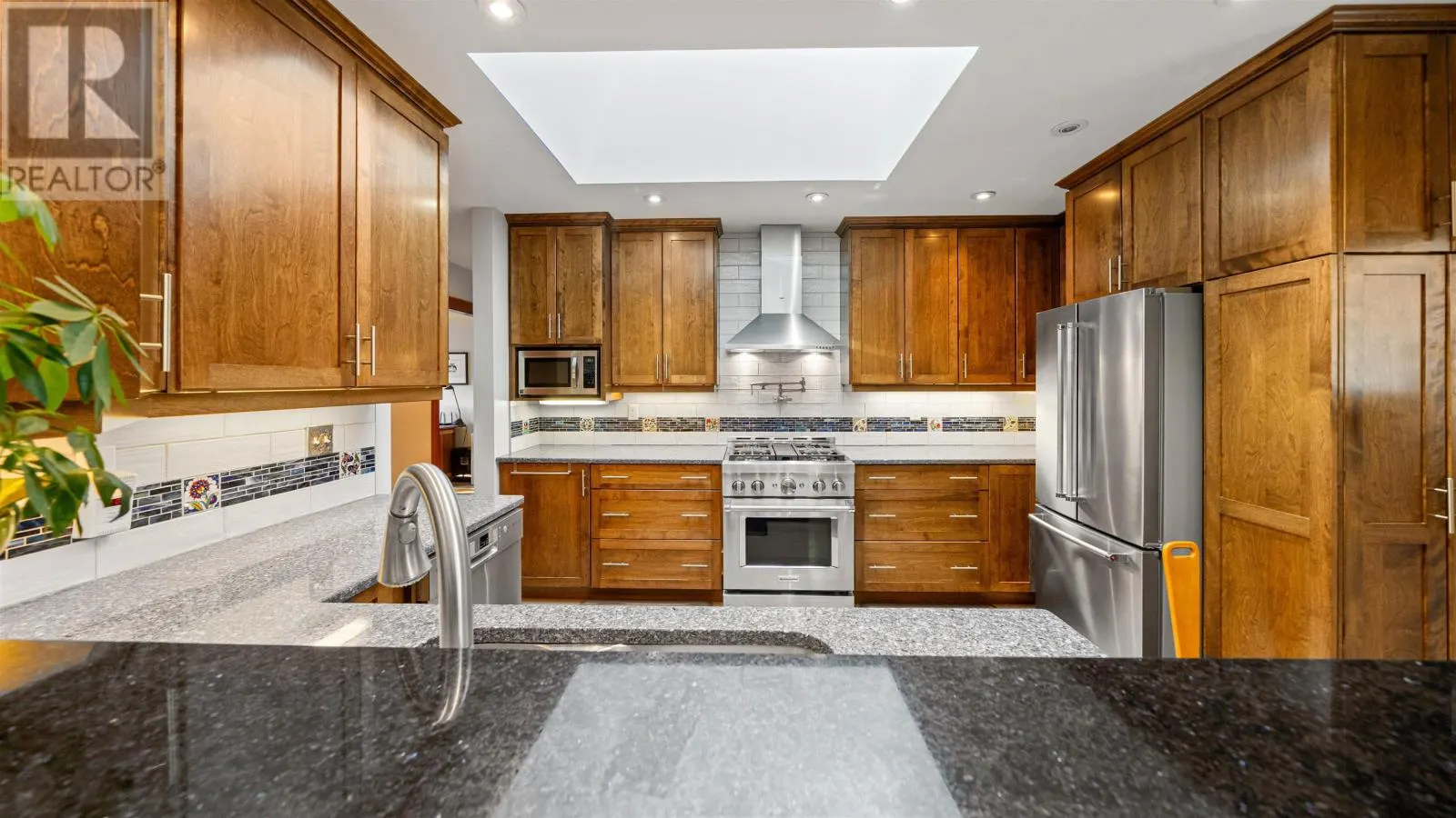 15 Lakeview Avenue