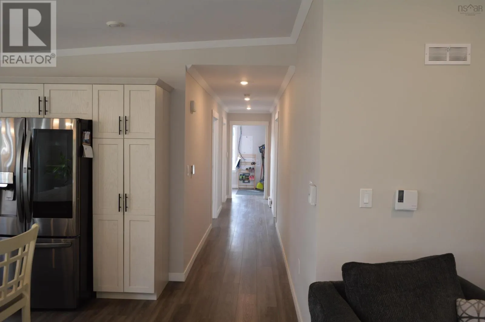 25 Lakewood Drive