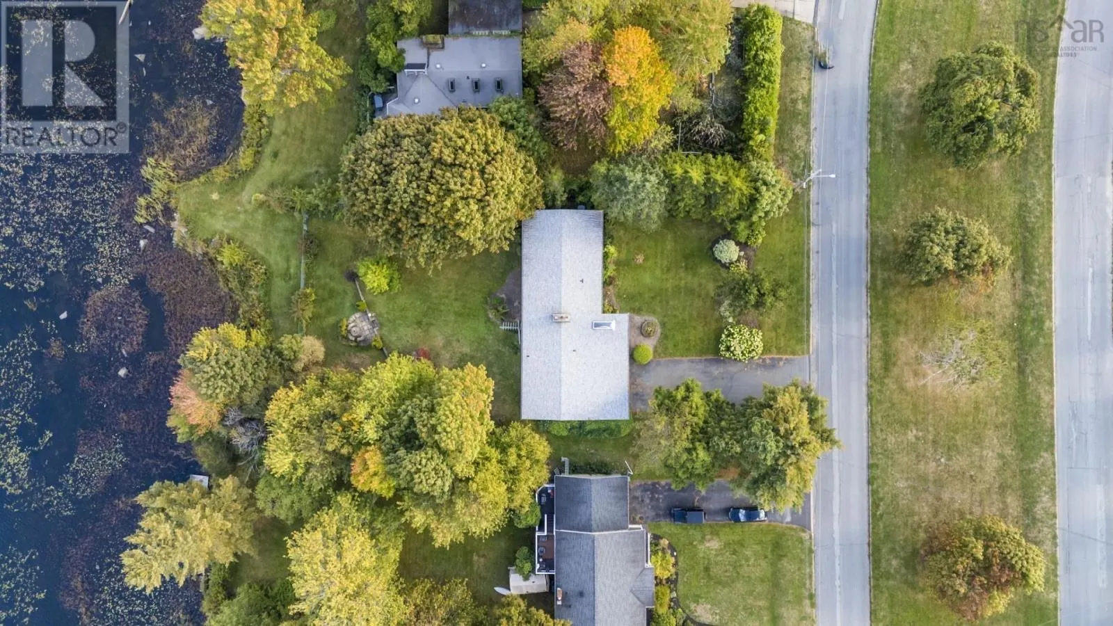 21 Wildwood Boulevard