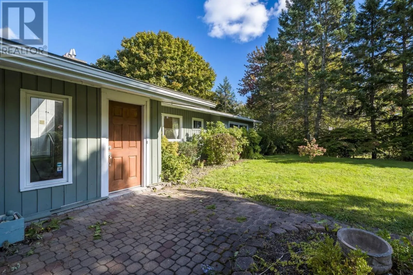 21 Wildwood Boulevard